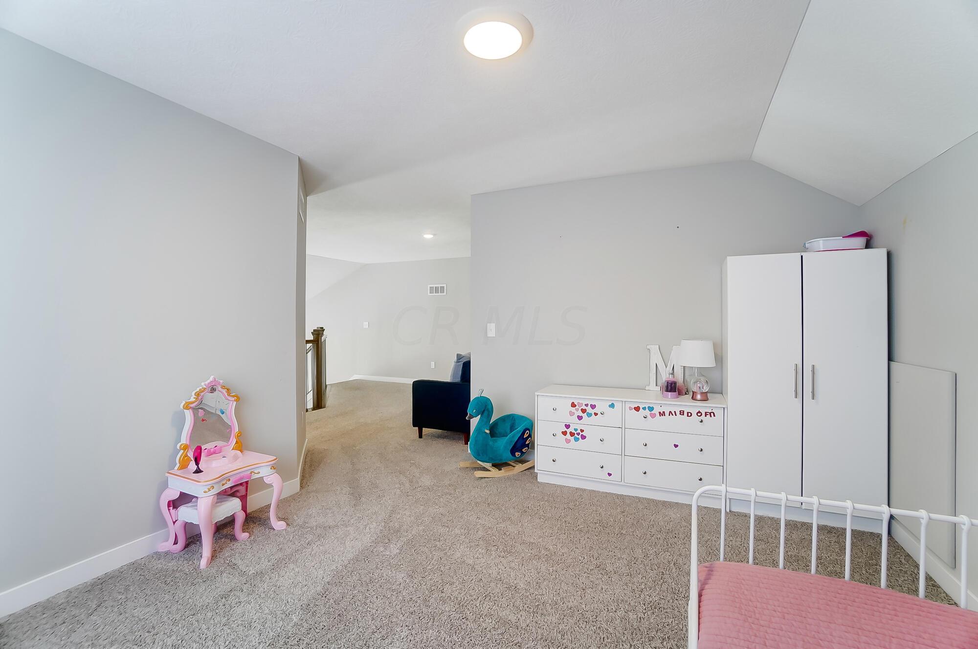 411 Oakland Hills Loop