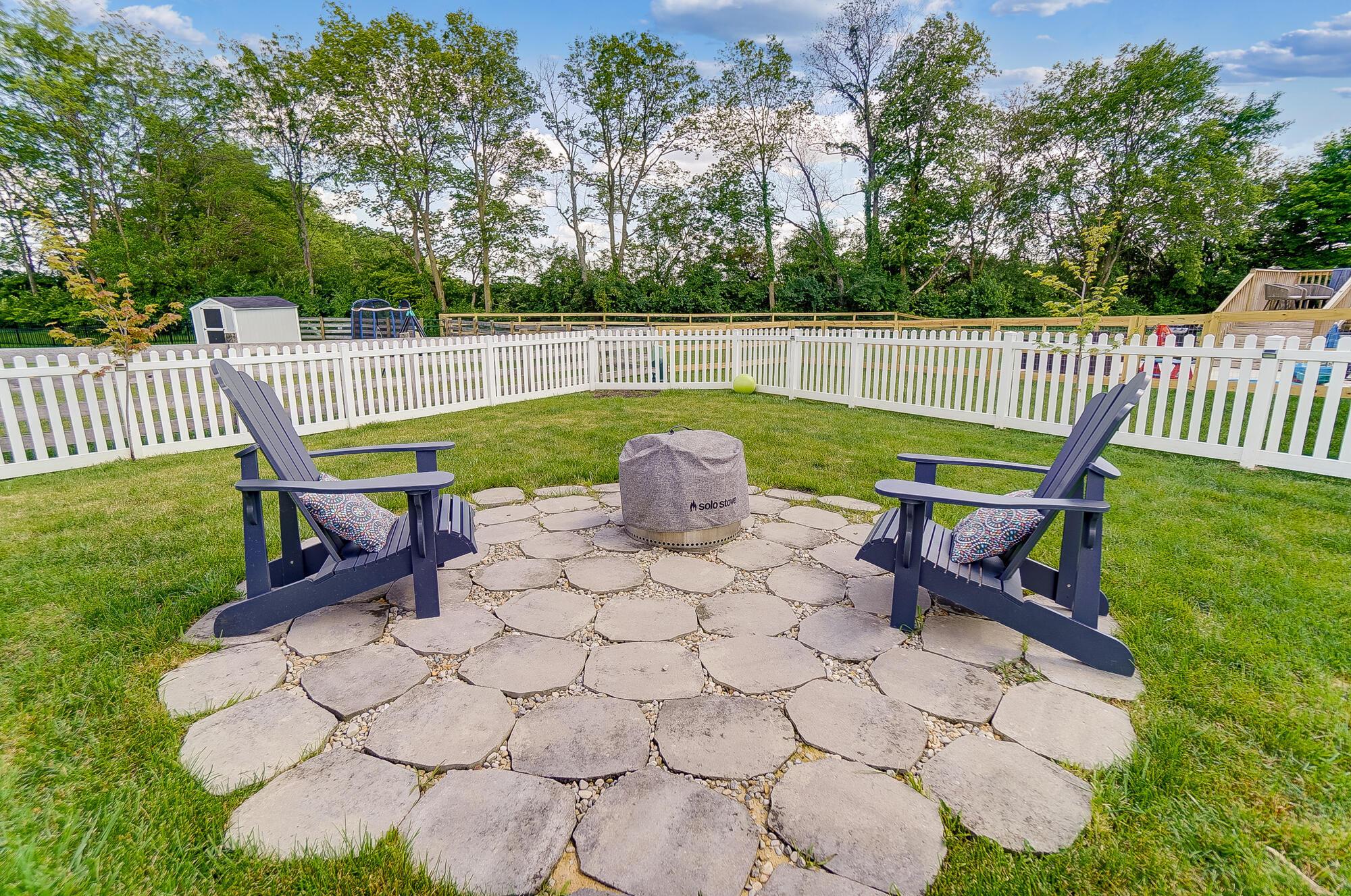 411 Oakland Hills Loop