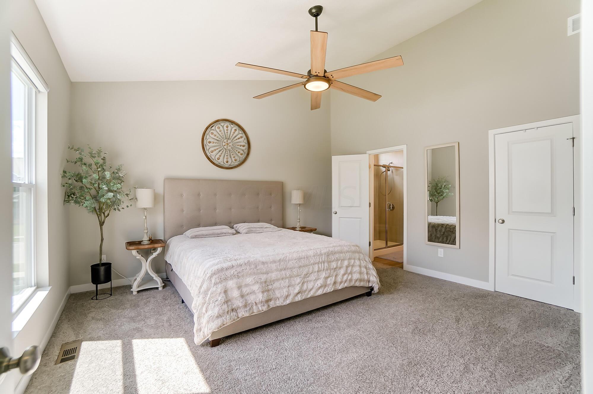 411 Oakland Hills Loop