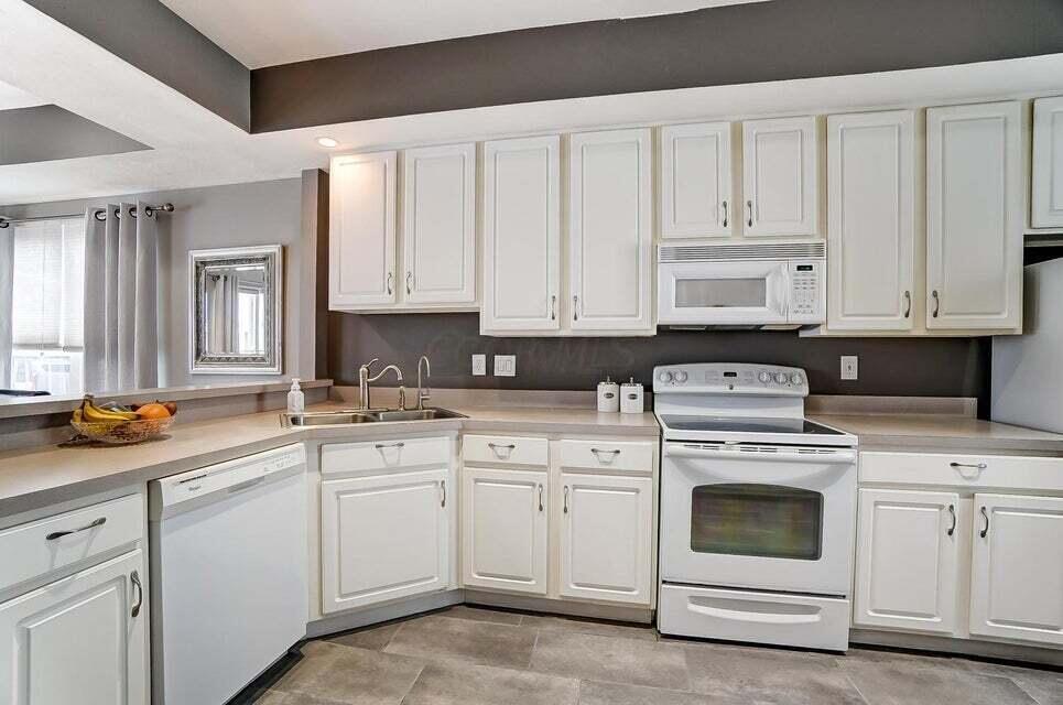 4940 Nordley Village