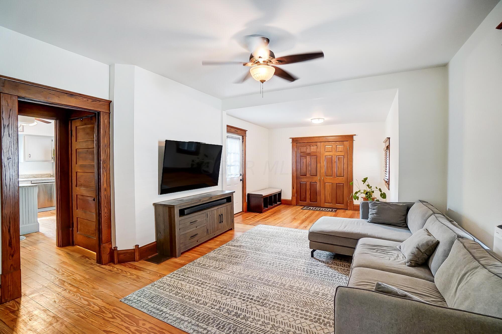 525 E Franklin Street