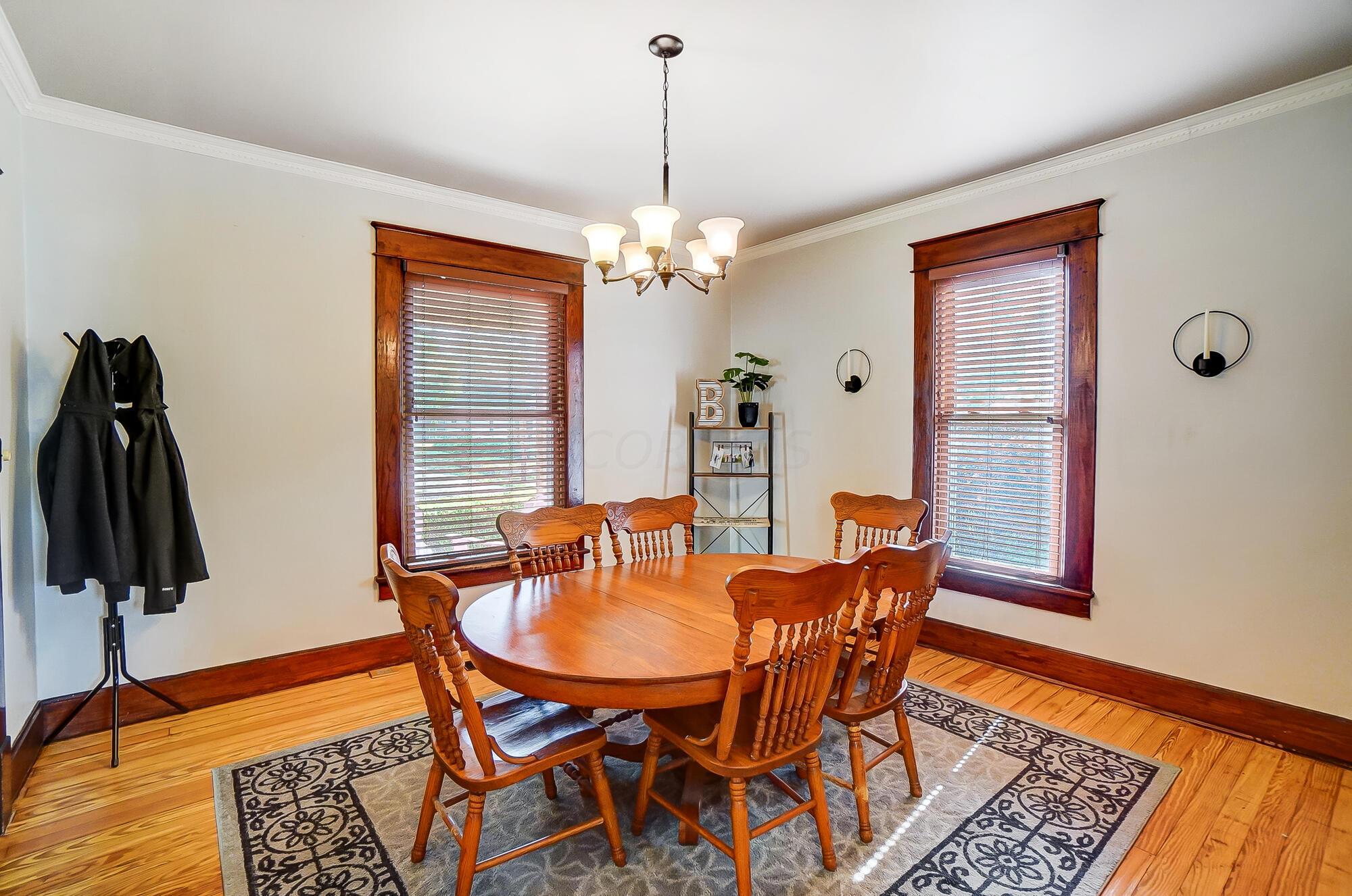 525 E Franklin Street