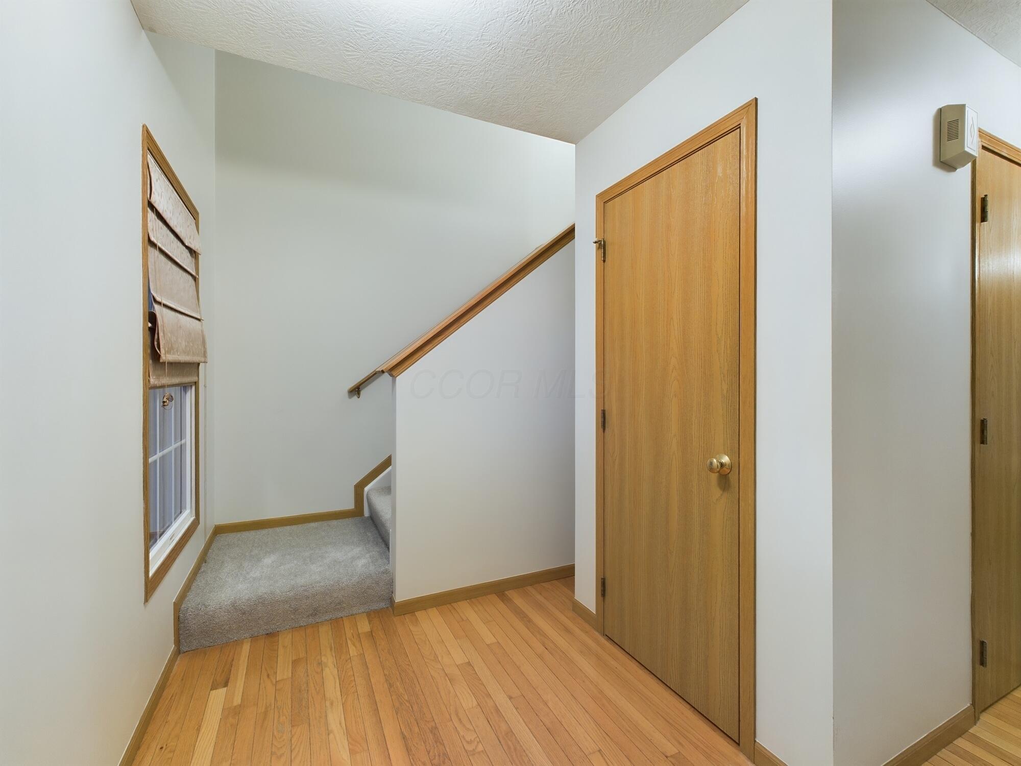 819 Corylus Drive SW