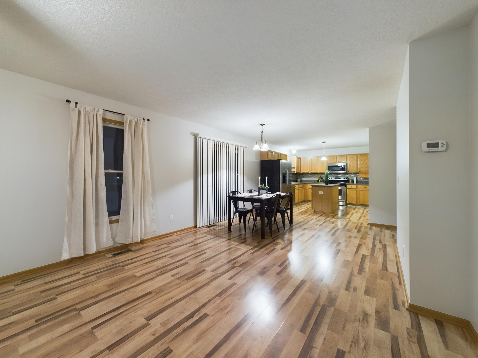 819 Corylus Drive SW