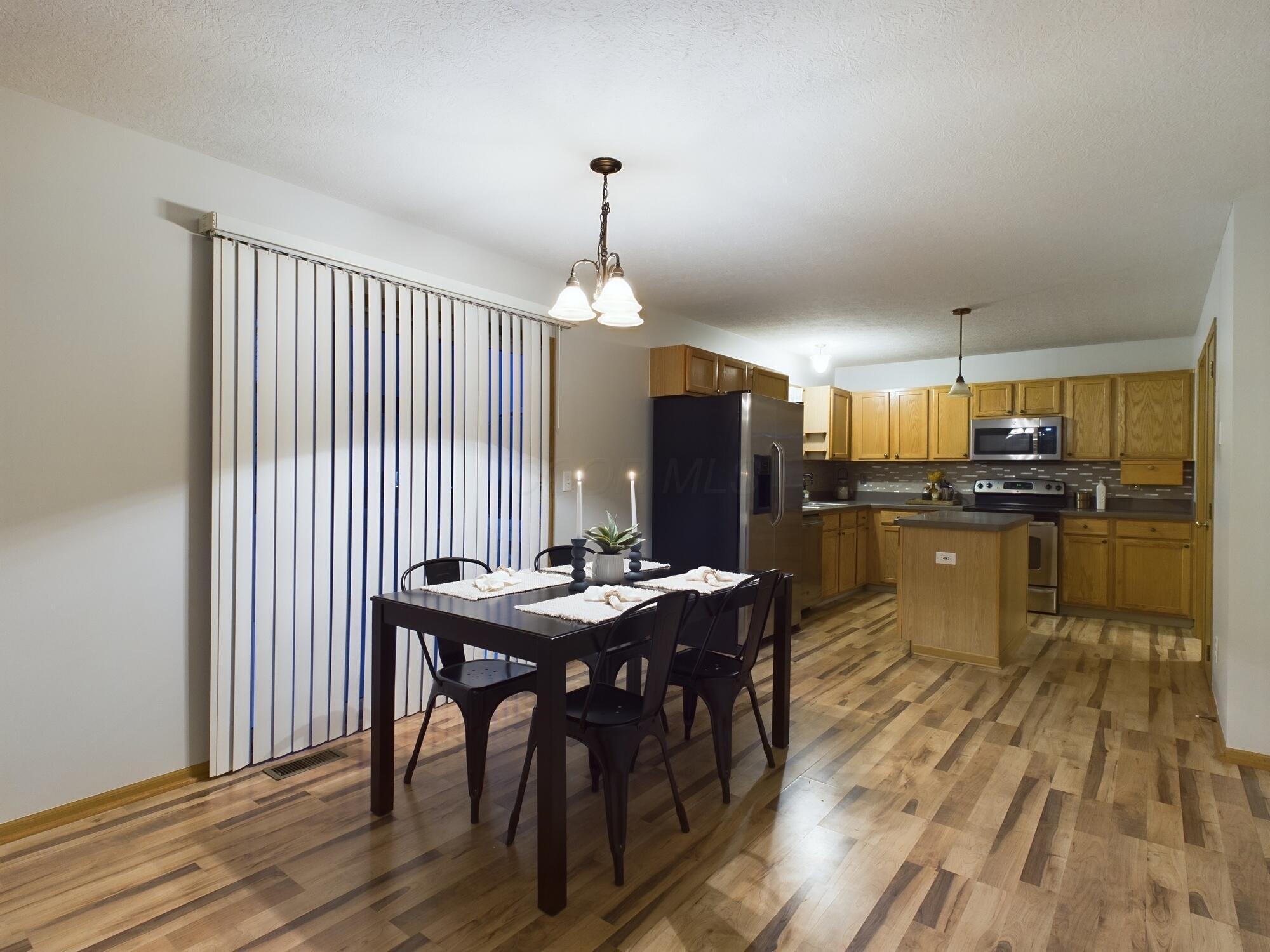 819 Corylus Drive SW