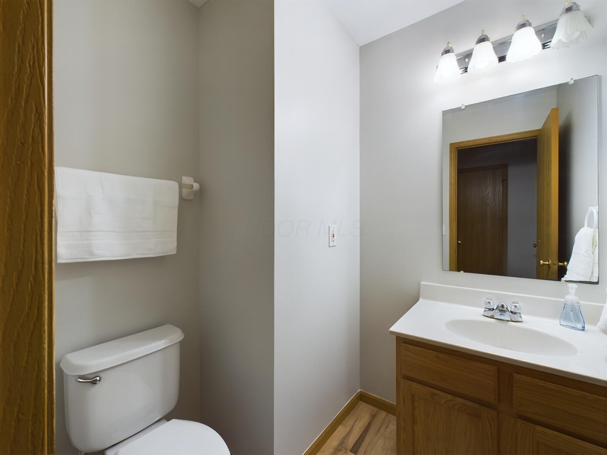 819 Corylus Drive SW