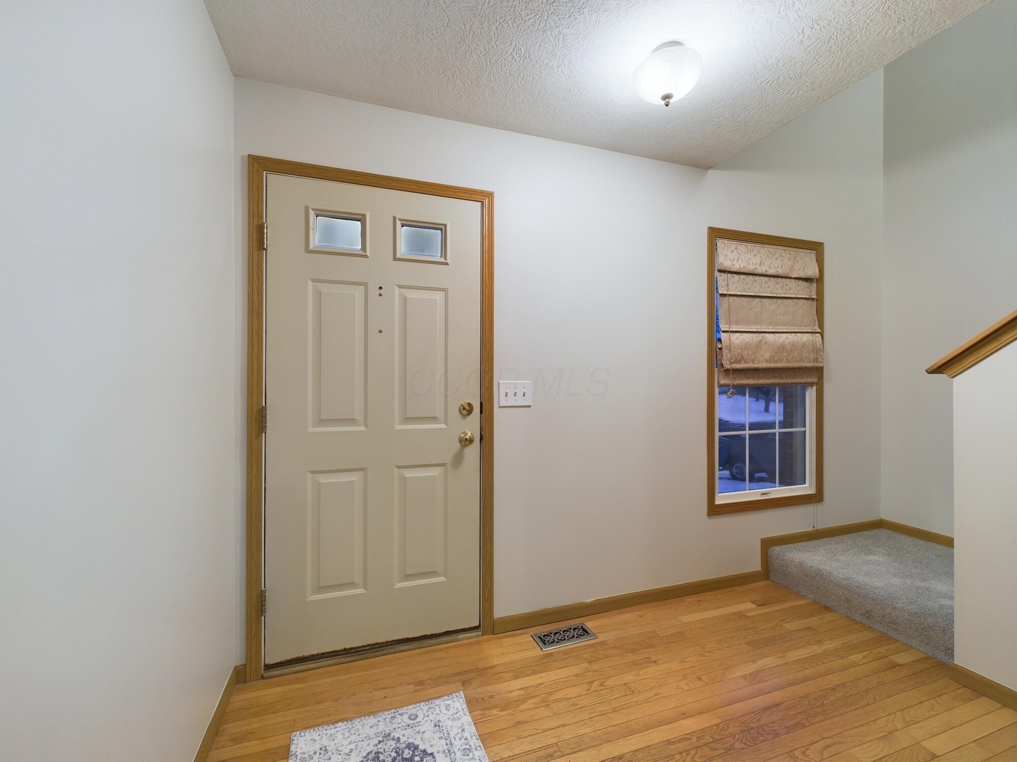 819 Corylus Drive SW