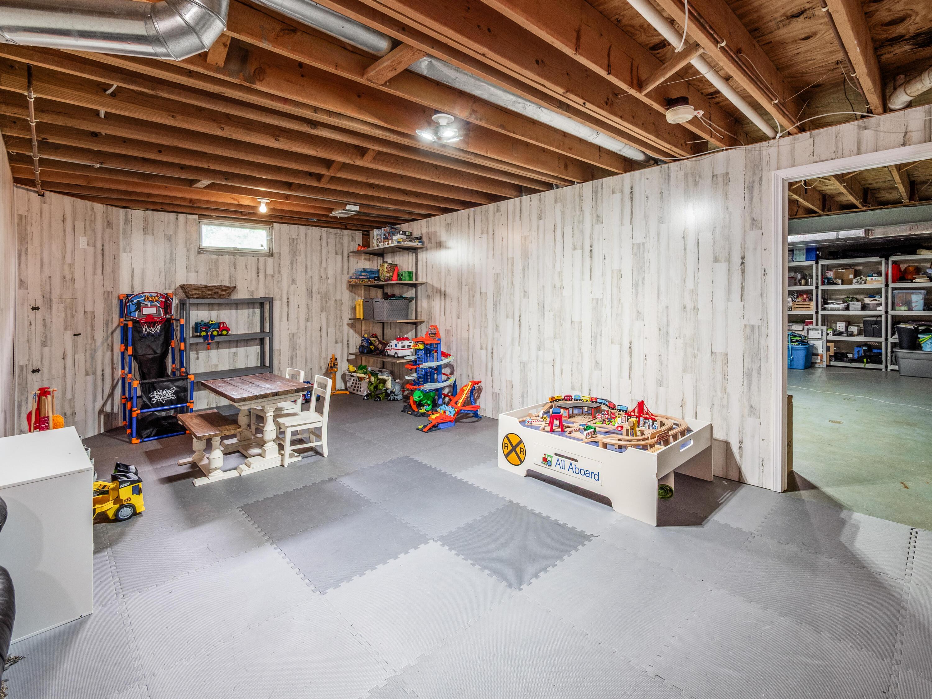 4710 Helmsbridge Court