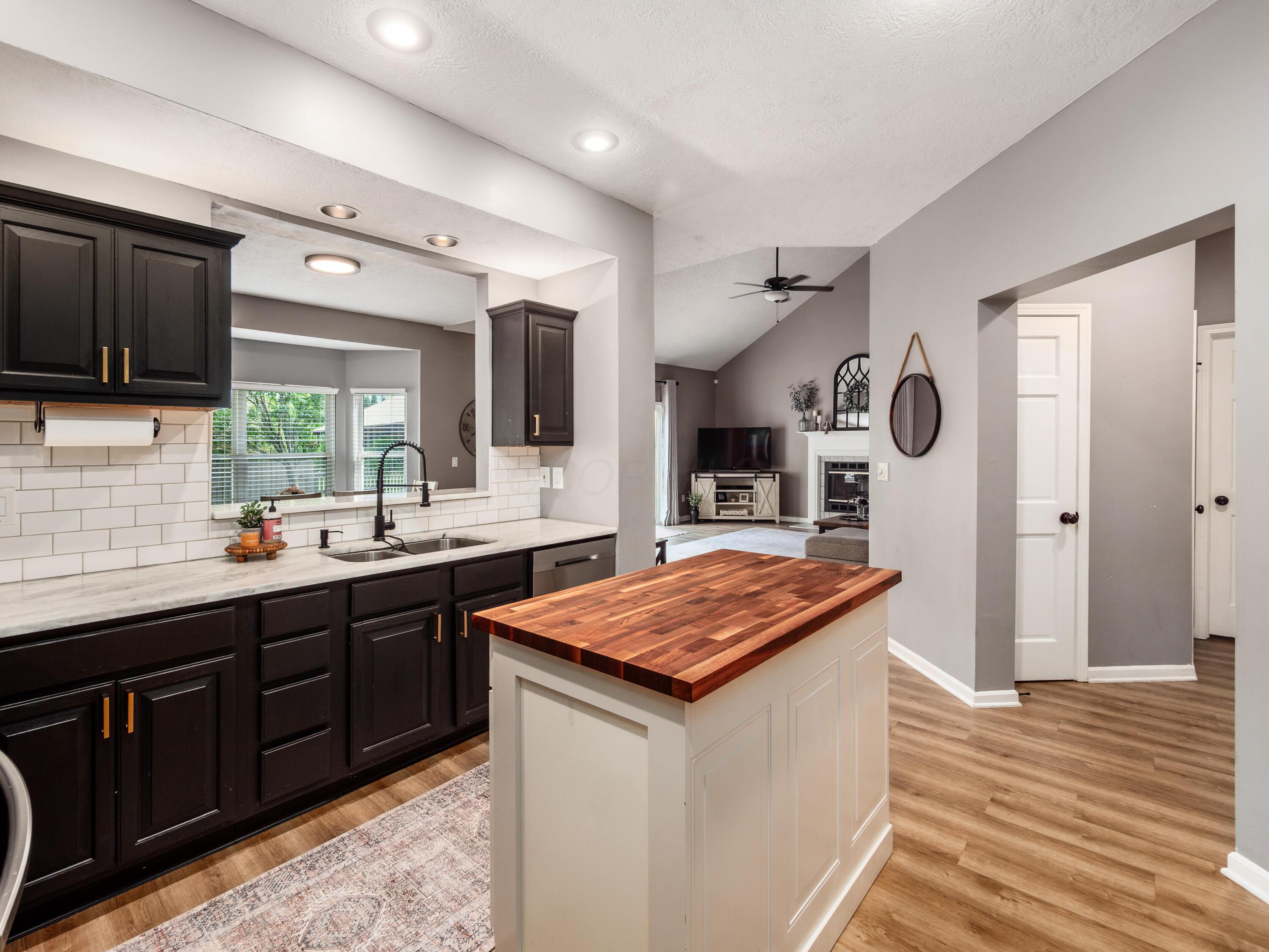 4710 Helmsbridge Court