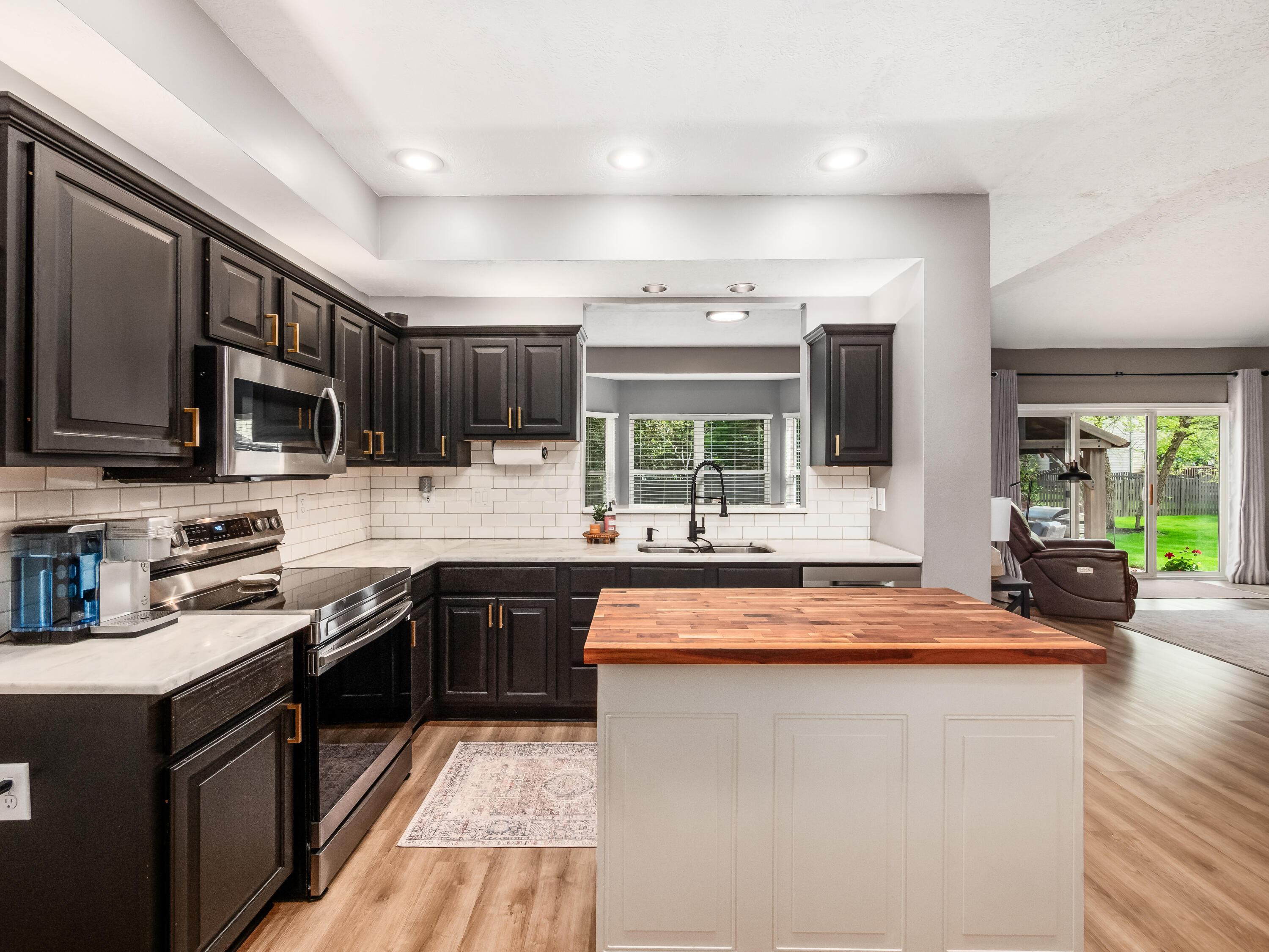 4710 Helmsbridge Court