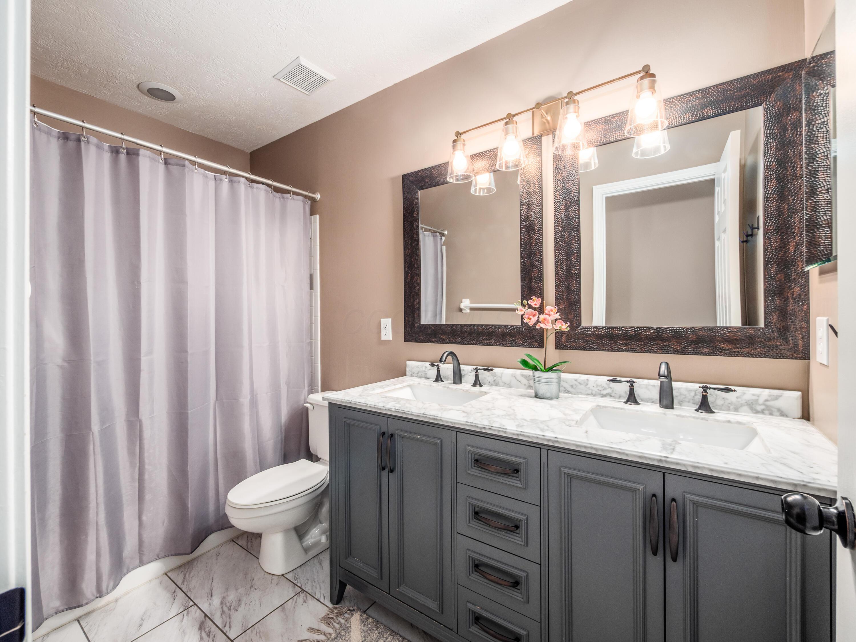 4710 Helmsbridge Court