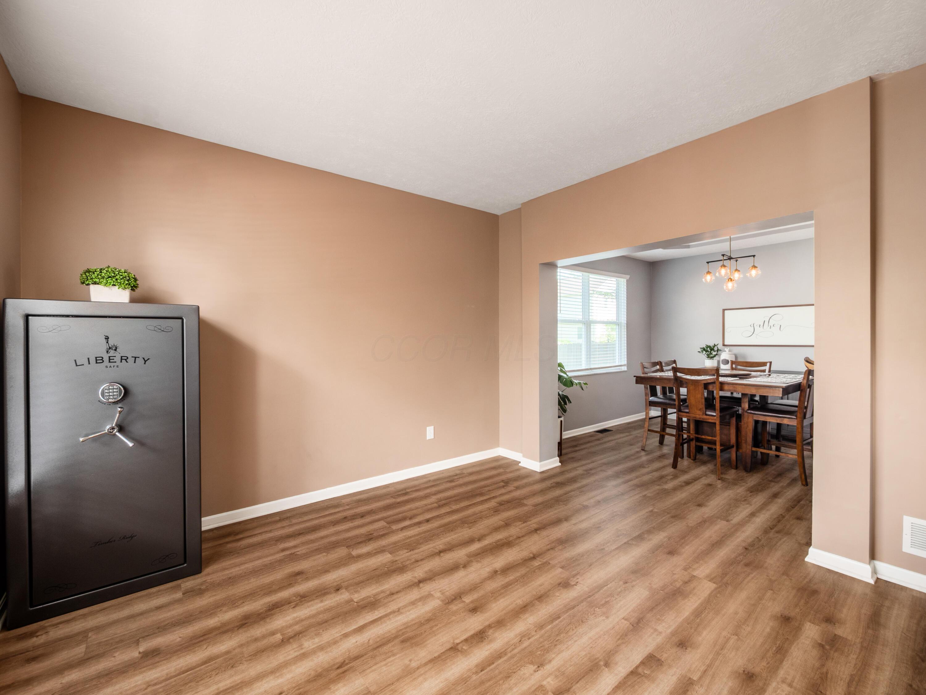 4710 Helmsbridge Court