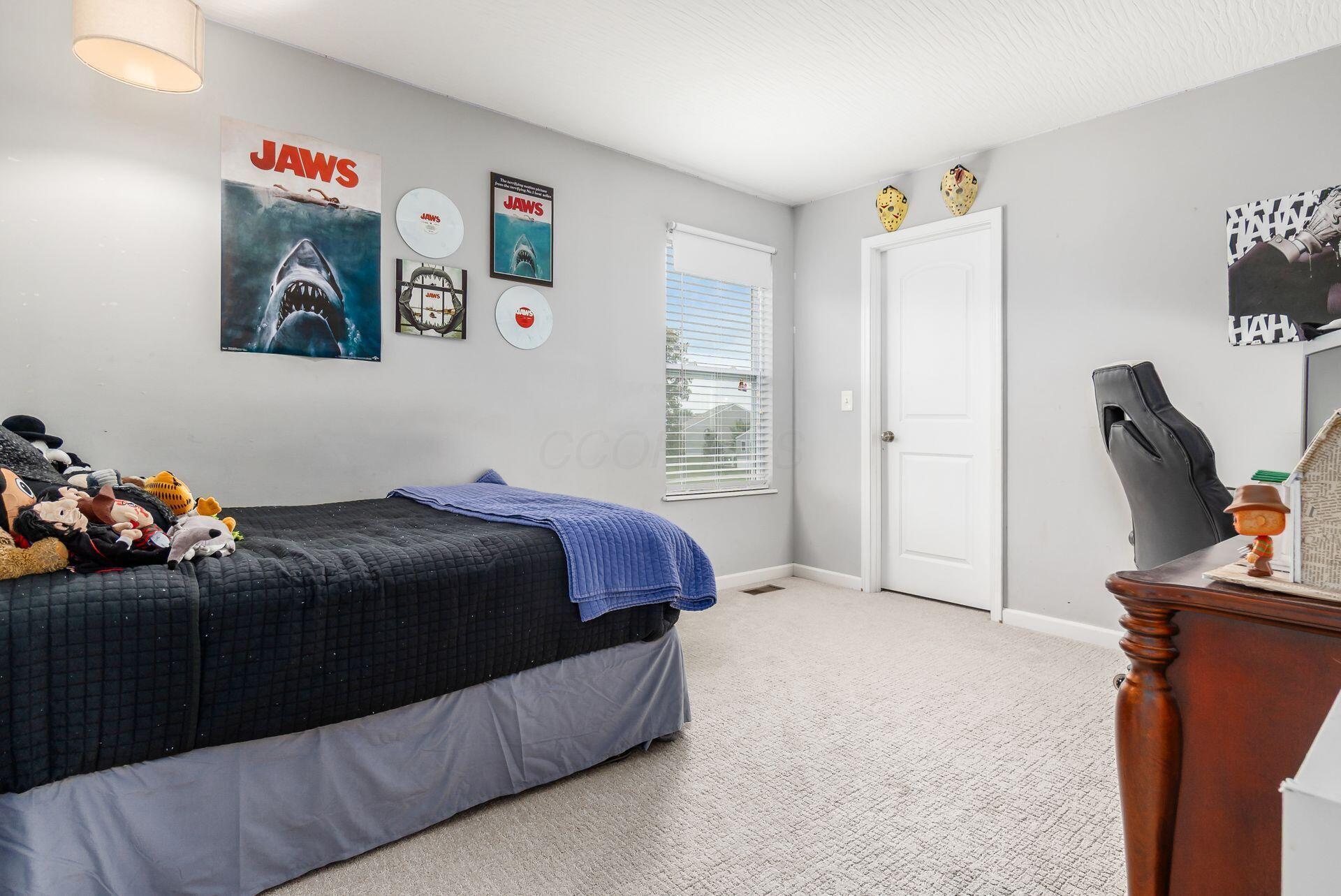 169 Chestnut Commons Drive