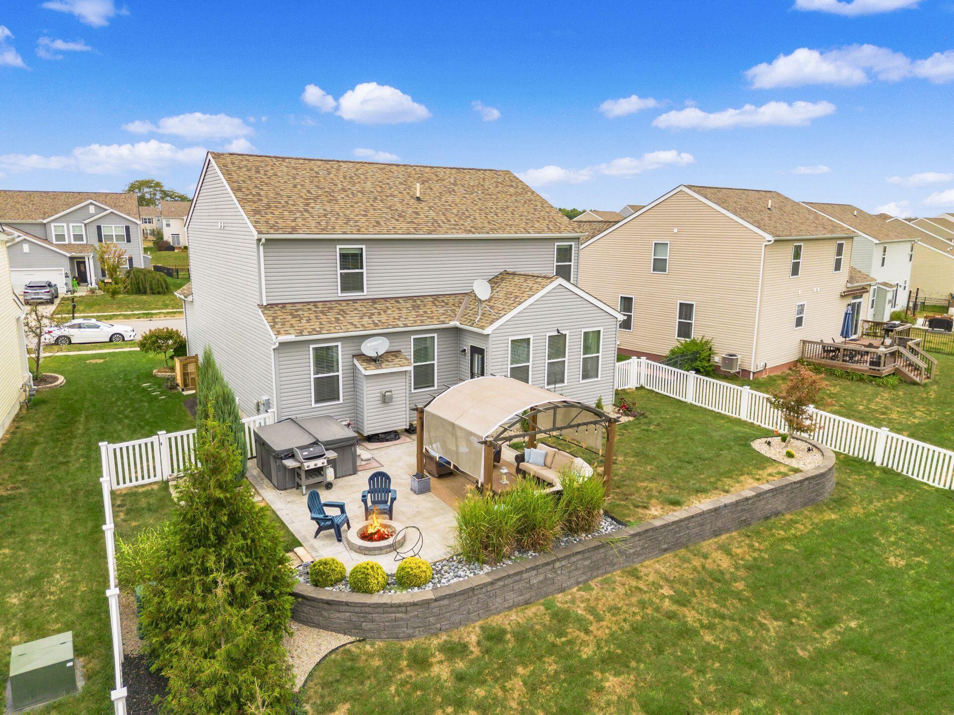 169 Chestnut Commons Drive