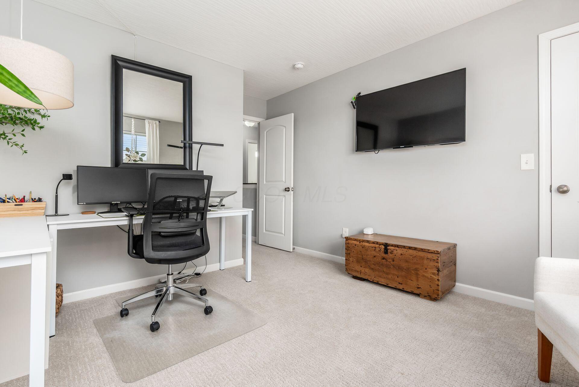 169 Chestnut Commons Drive