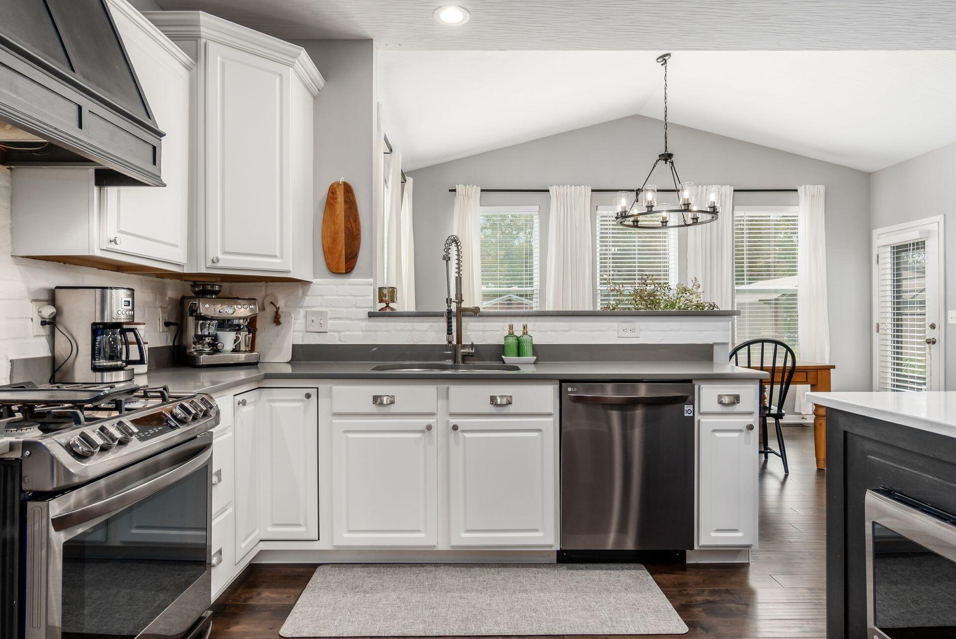 169 Chestnut Commons Drive