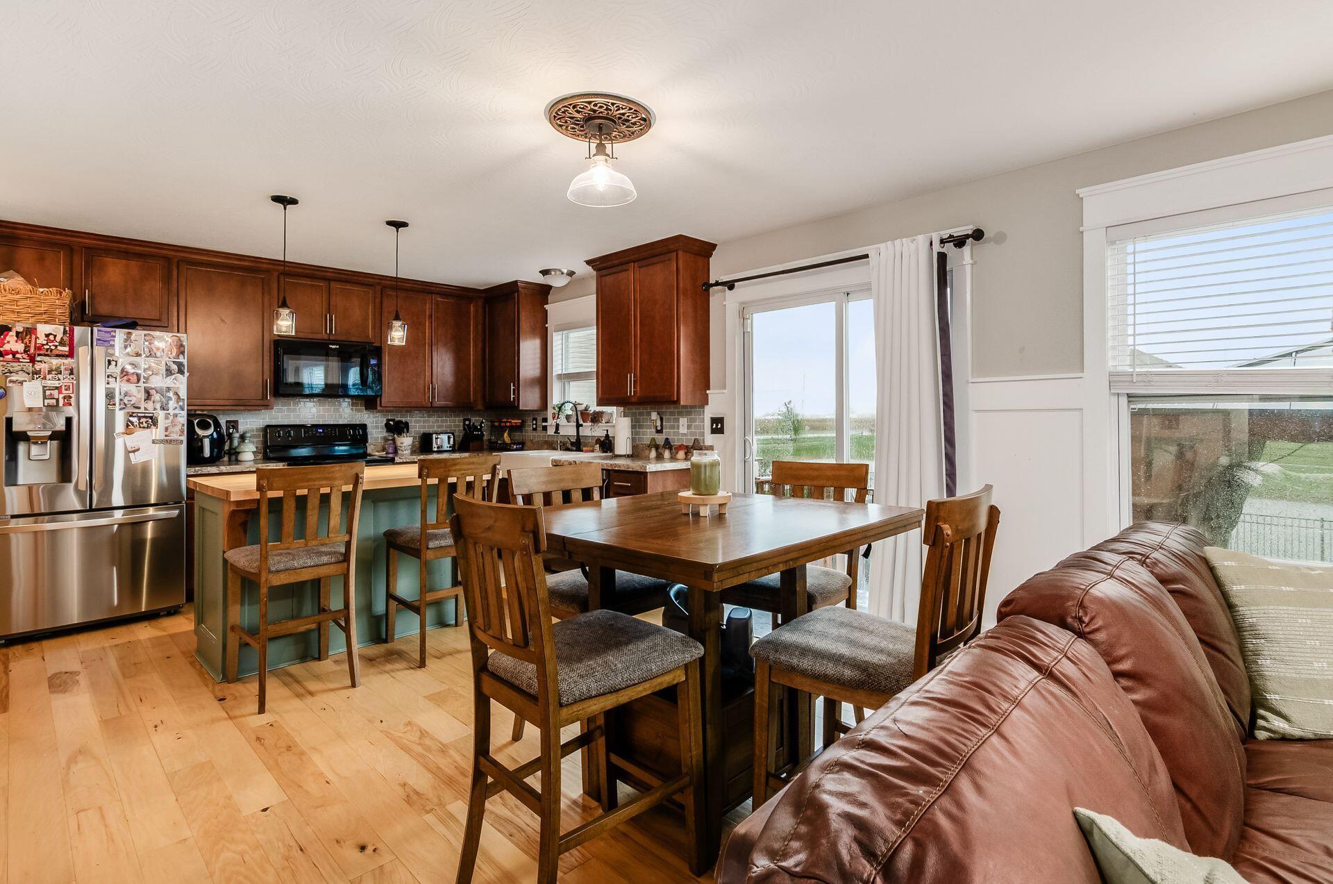 157 Chestnut Commons Drive, Commercial Point