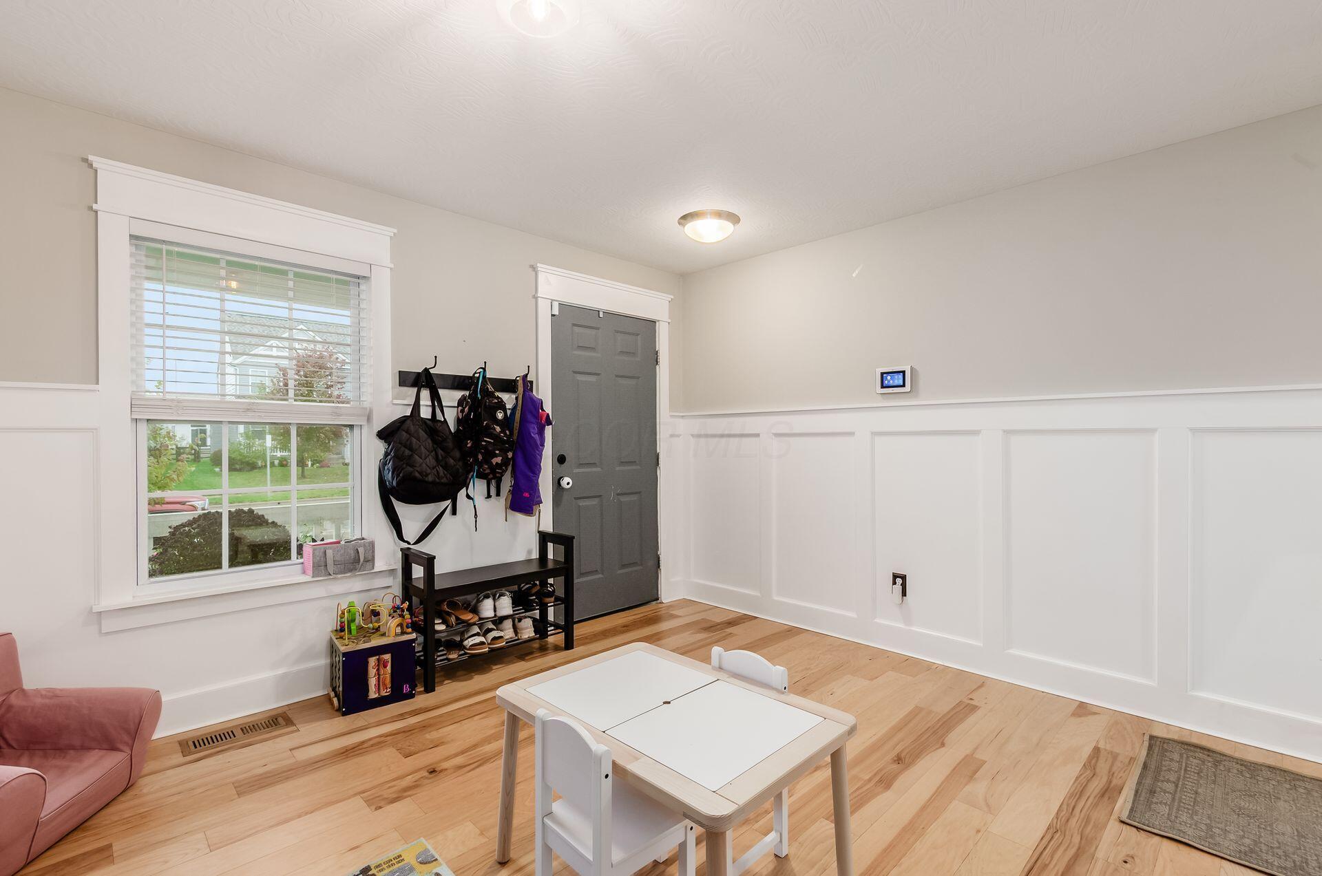 157 Chestnut Commons Drive, Commercial Point