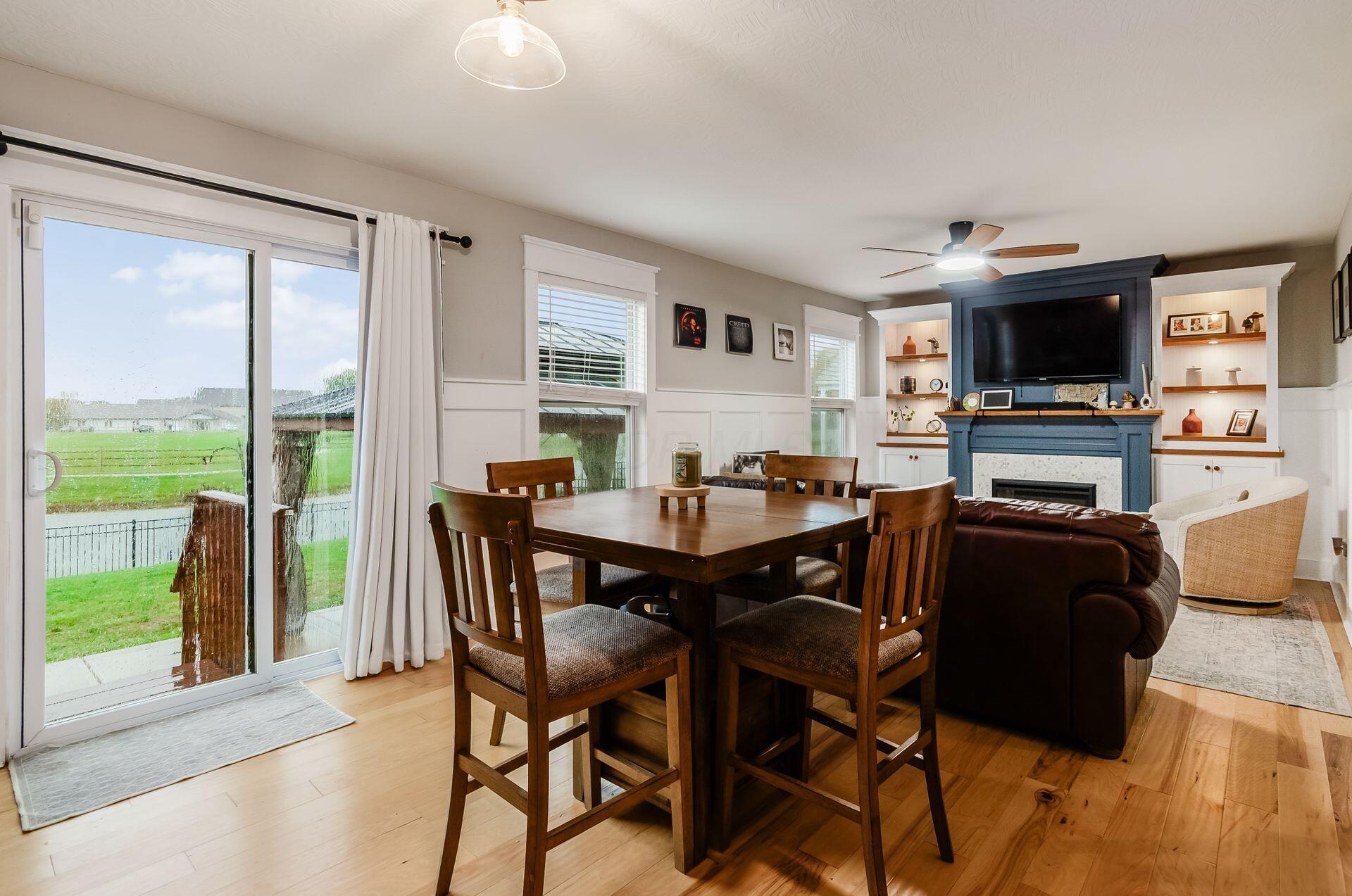 157 Chestnut Commons Drive, Commercial Point