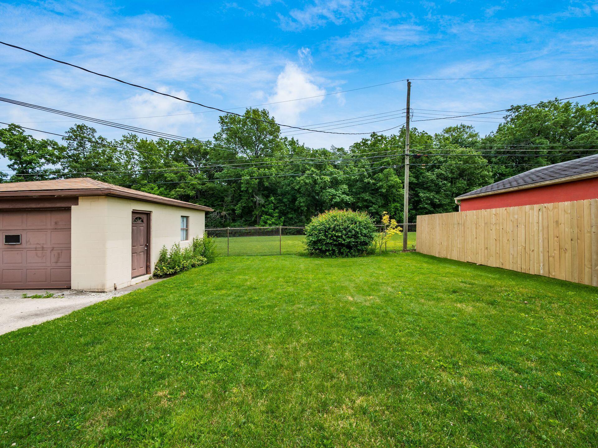 380 Topsfield Road