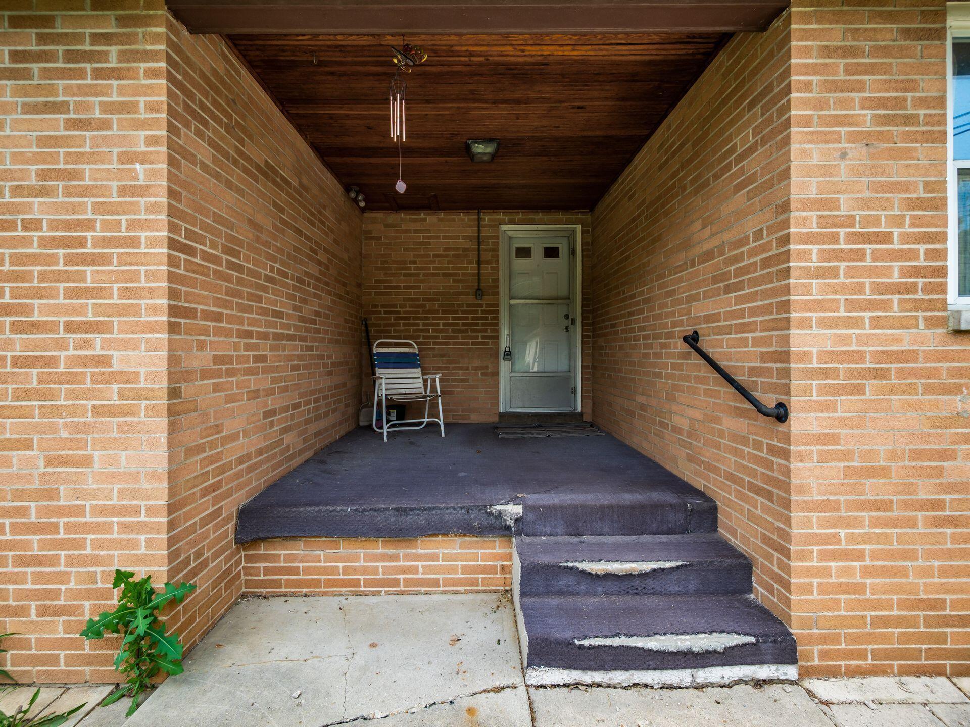 380 Topsfield Road