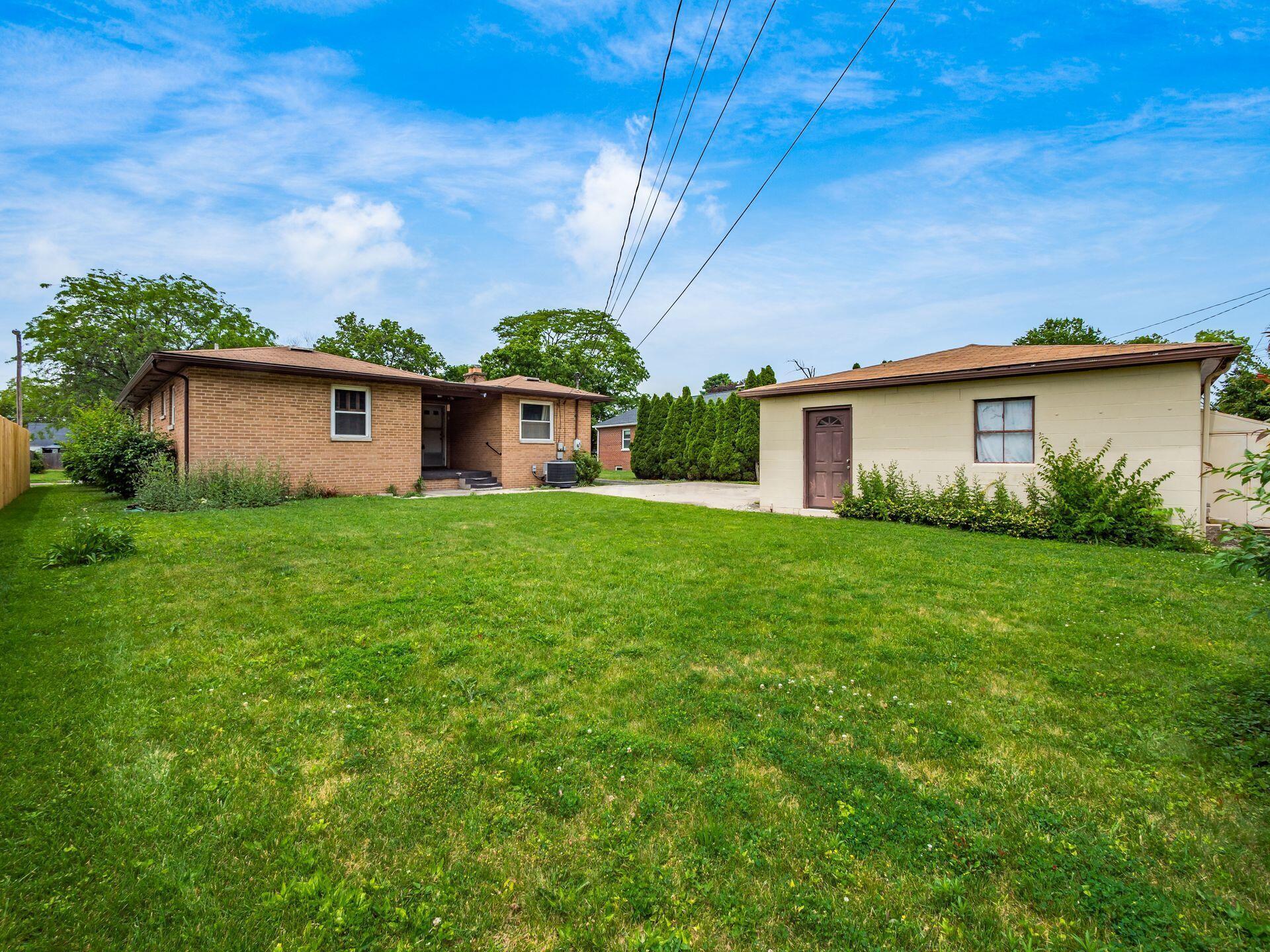 380 Topsfield Road