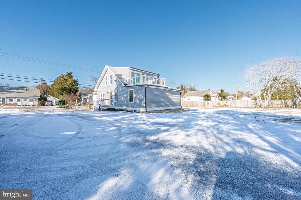 42 LEEDS POINT ROAD