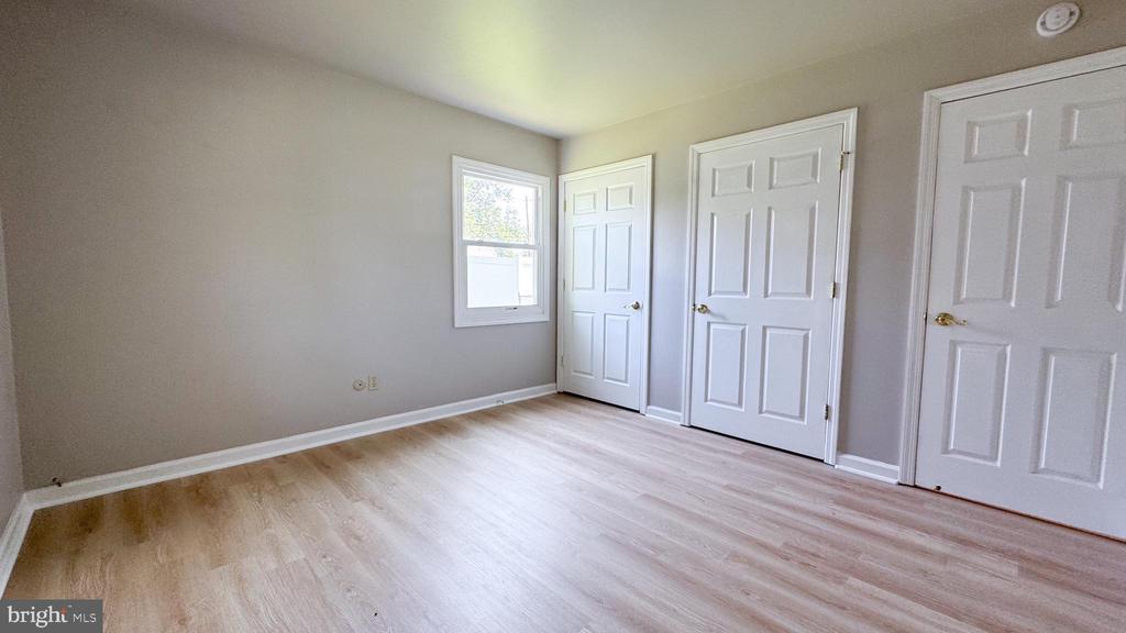 31 ENDERLY LANE