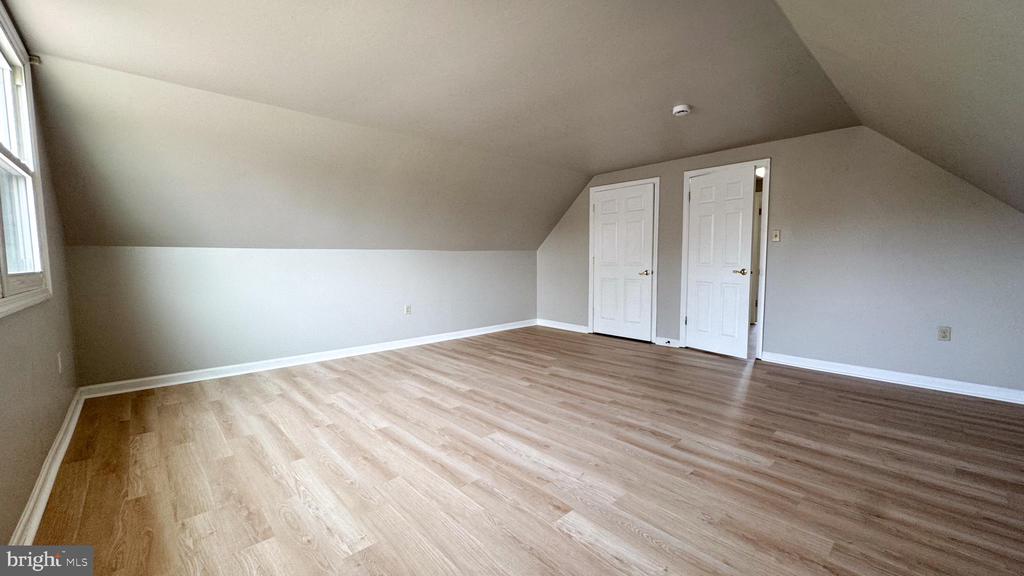 31 ENDERLY LANE