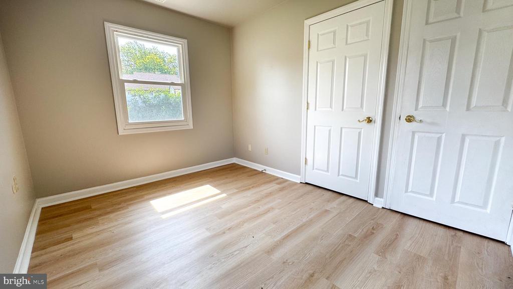 31 ENDERLY LANE