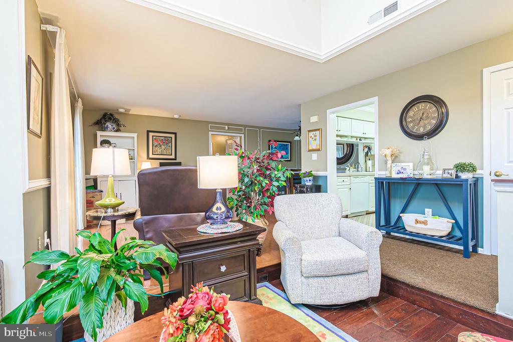 3607 SAXONY DRIVE