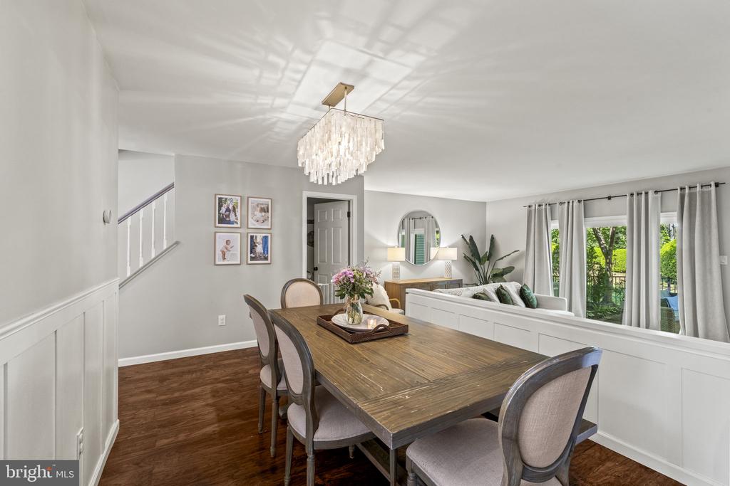 907 KINGS CROFT