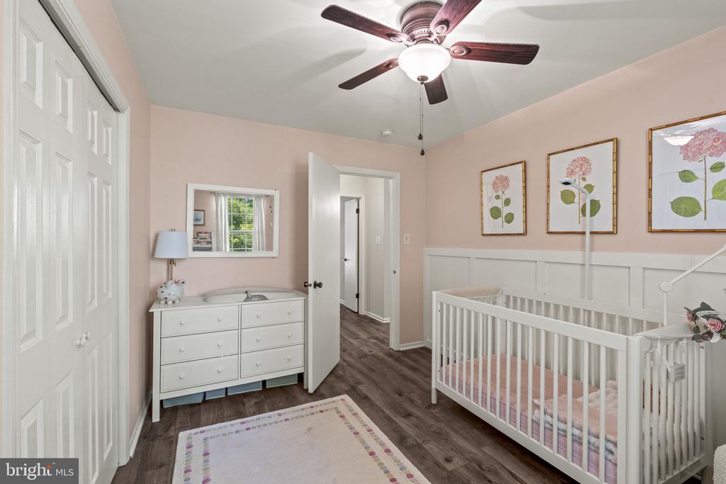 907 KINGS CROFT