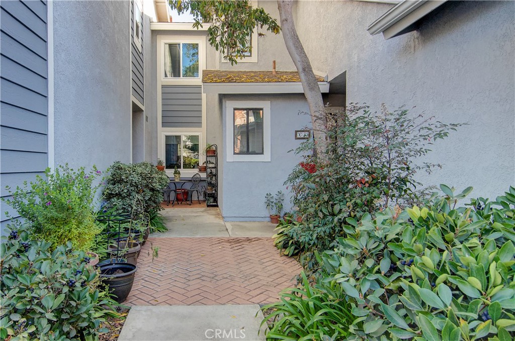 939 W 19th Street C3