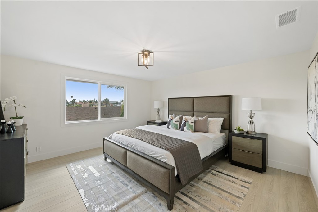 8182 Whitburn Circle