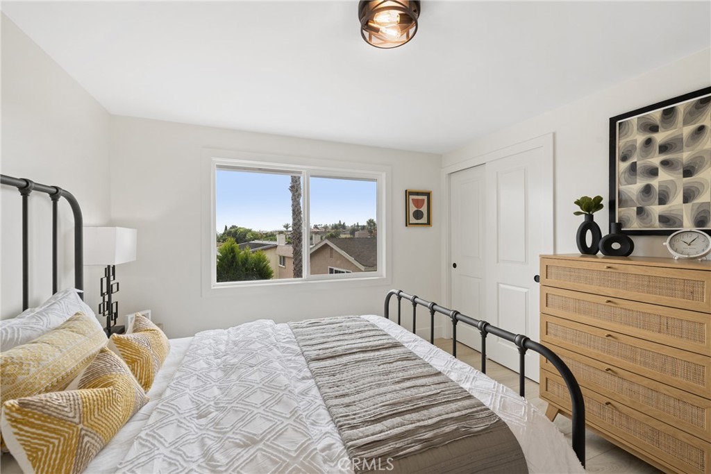 8182 Whitburn Circle