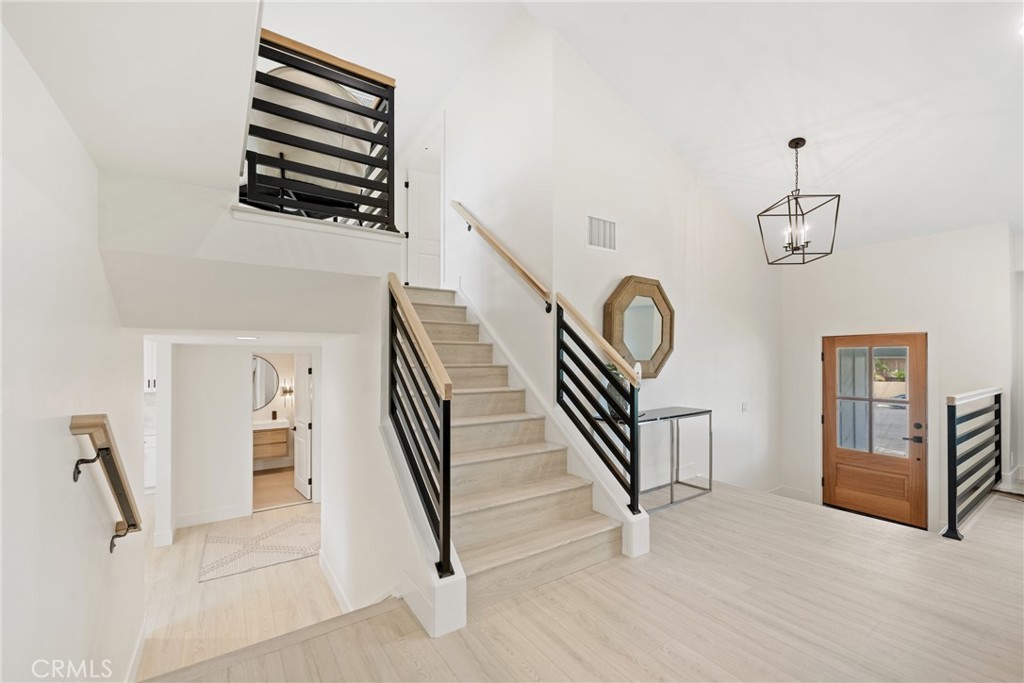 8182 Whitburn Circle