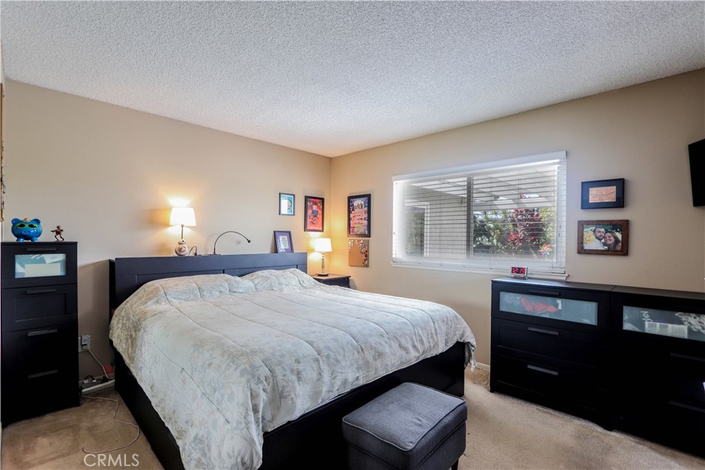 17821 Altamirano Lane