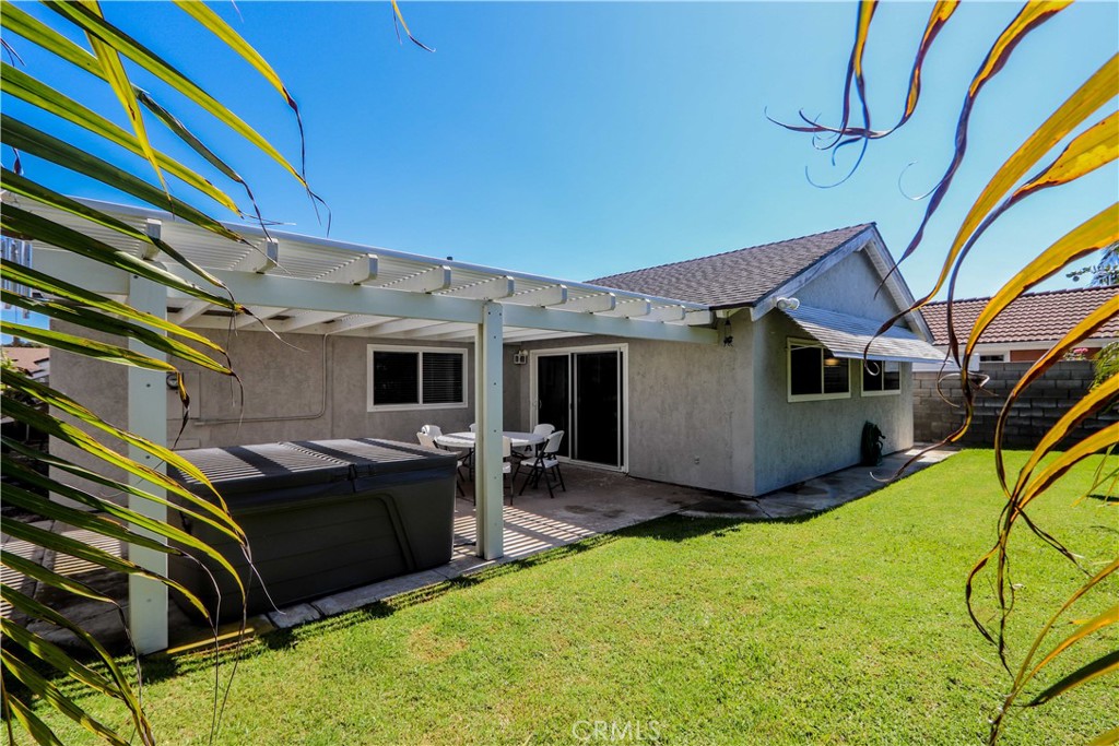 17821 Altamirano Lane