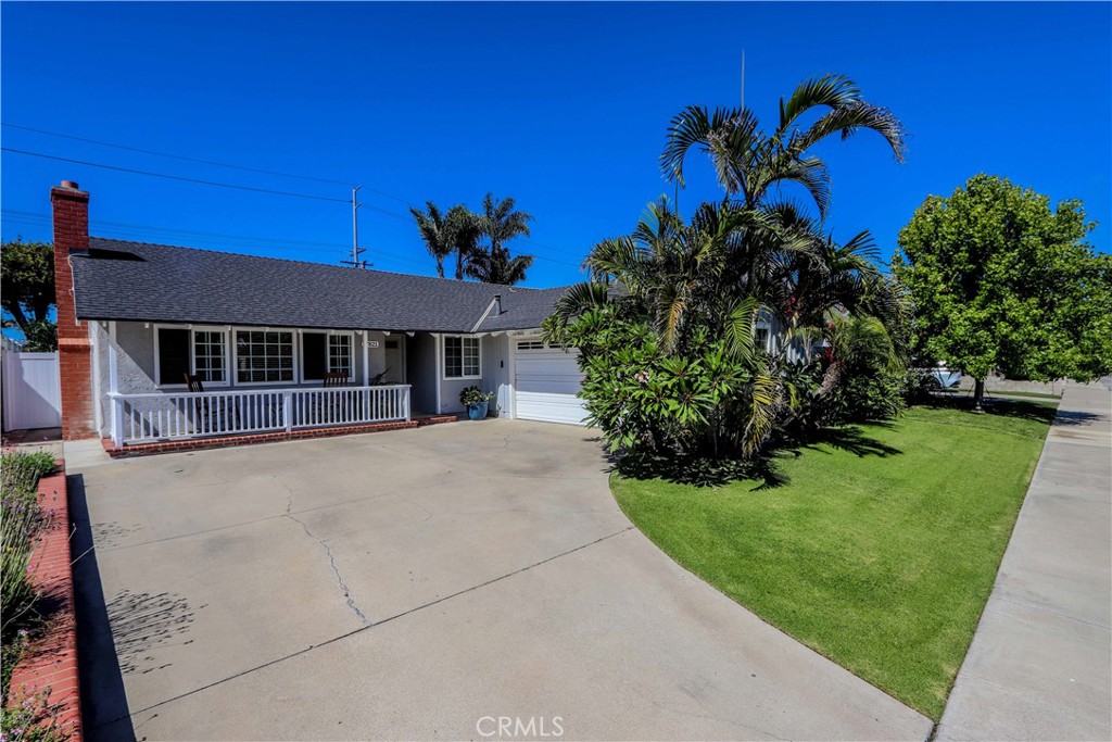 17821 Altamirano Lane