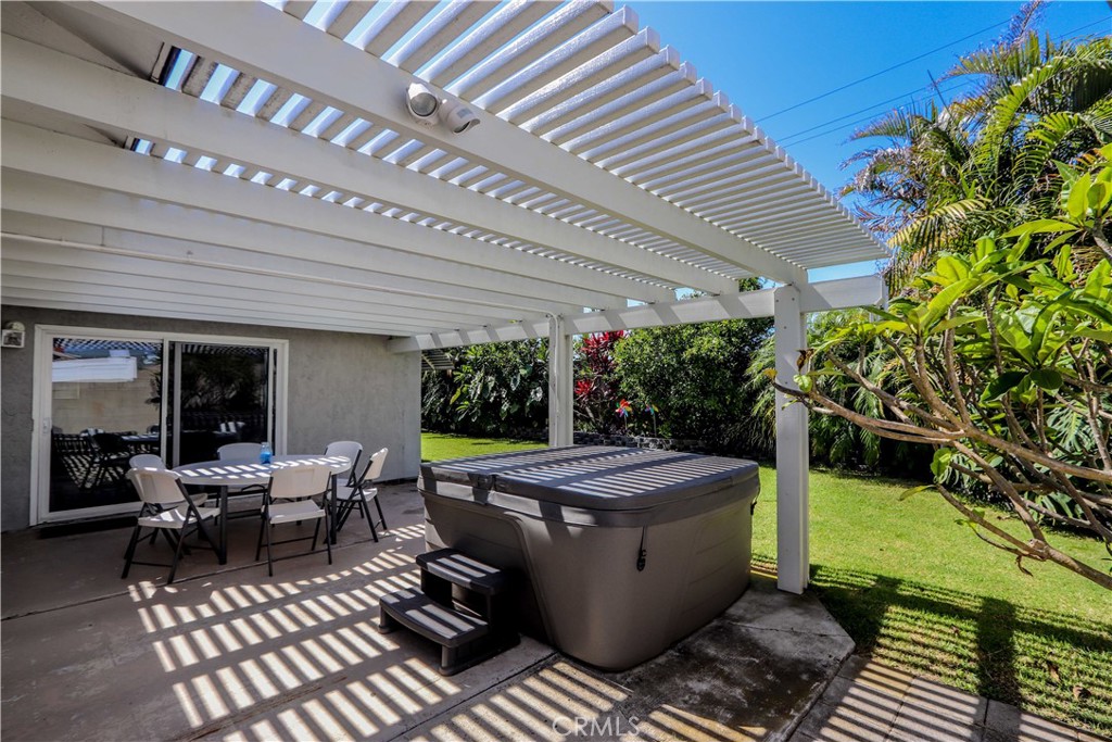 17821 Altamirano Lane