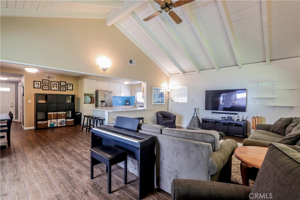 17821 Altamirano Lane