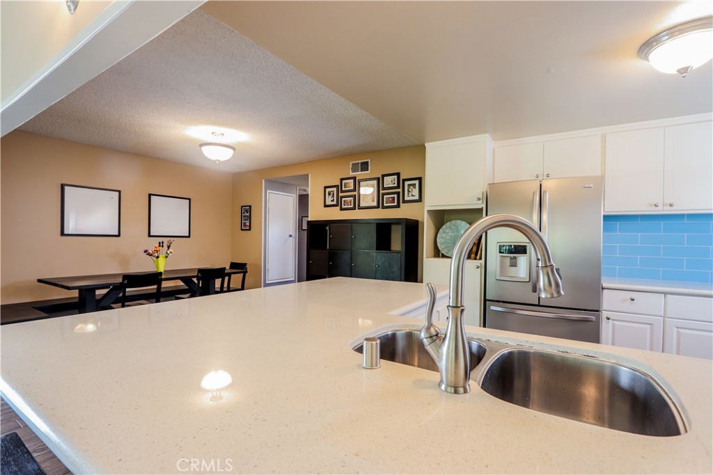 17821 Altamirano Lane