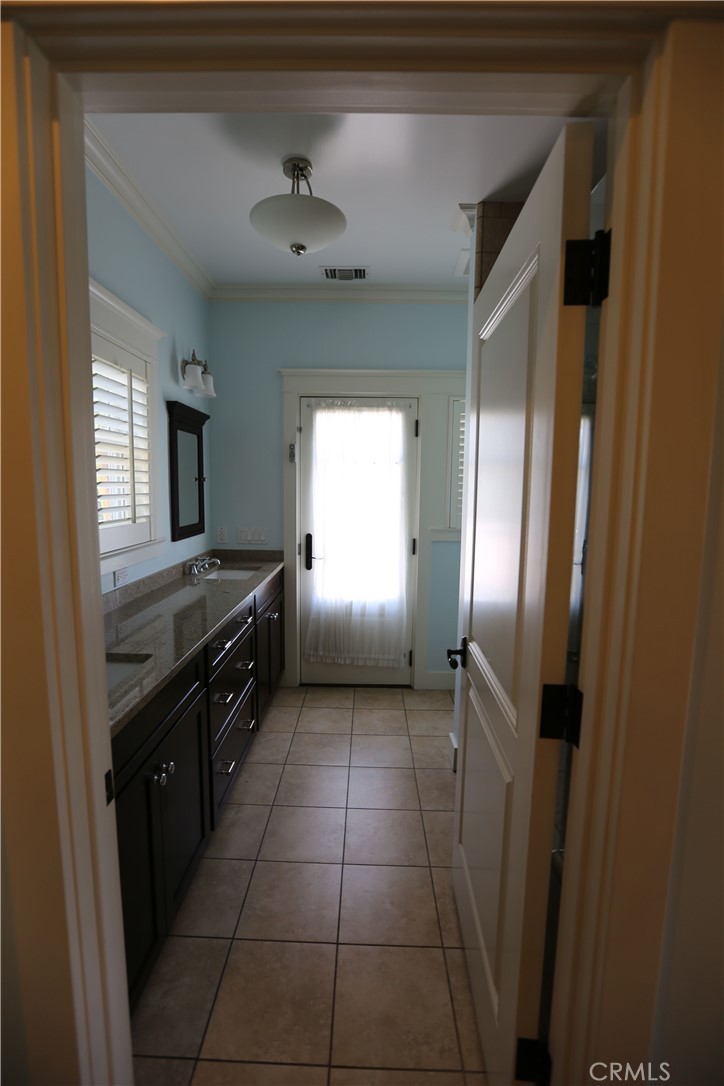 1721 El Dorado Avenue