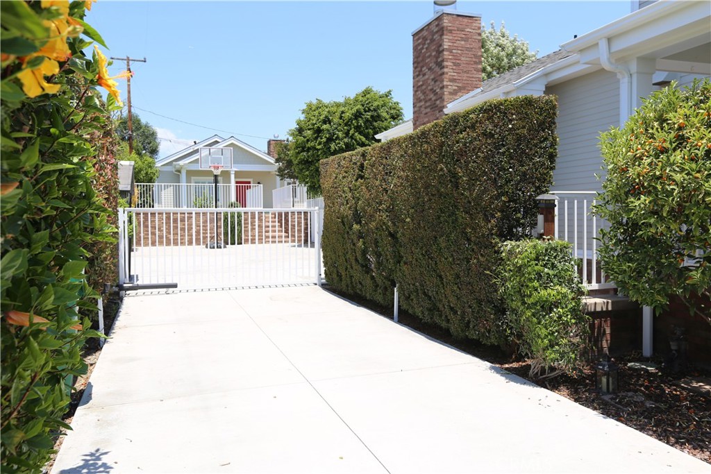 1721 El Dorado Avenue