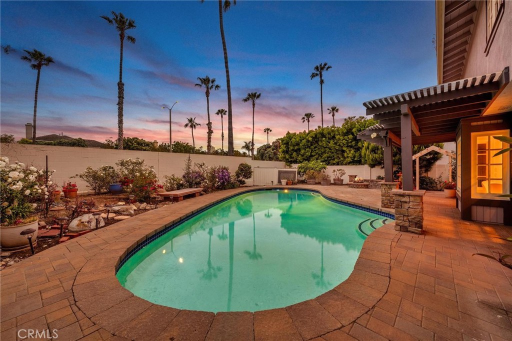 6722 Morning Tide Drive