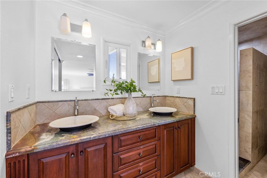 6722 Morning Tide Drive