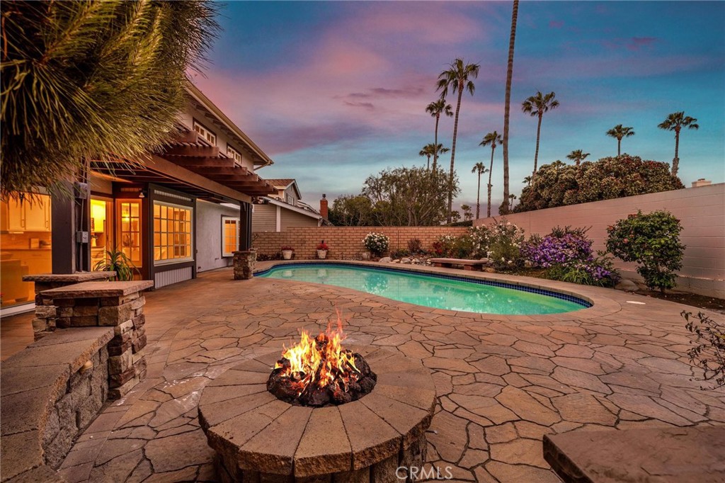 6722 Morning Tide Drive