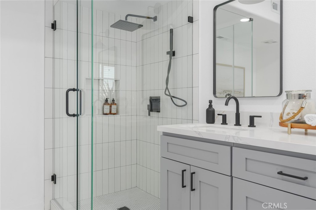 19286 Wingedfoot Circle