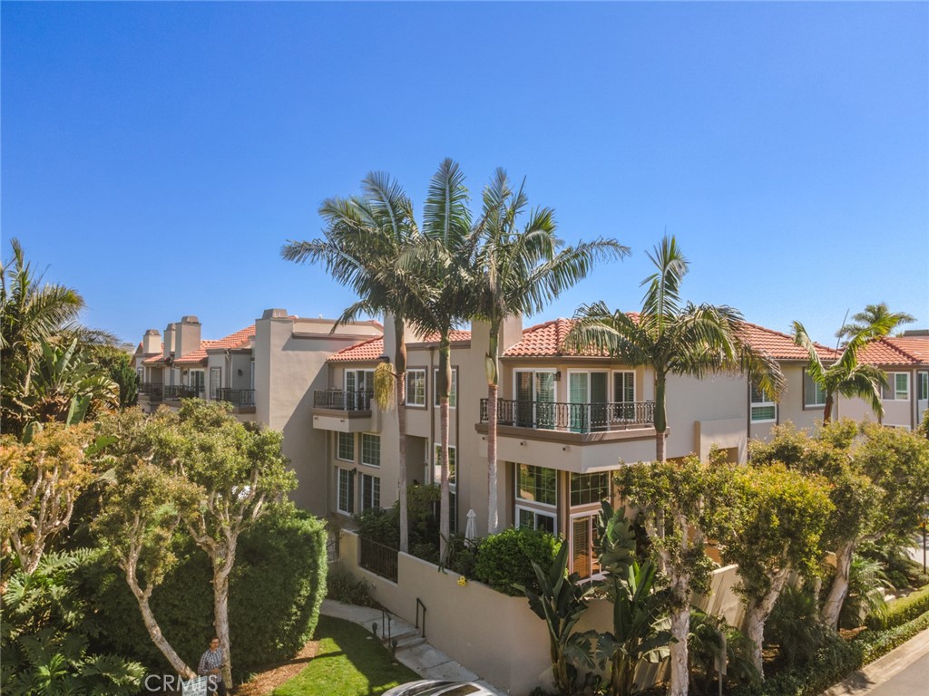 19286 Wingedfoot Circle